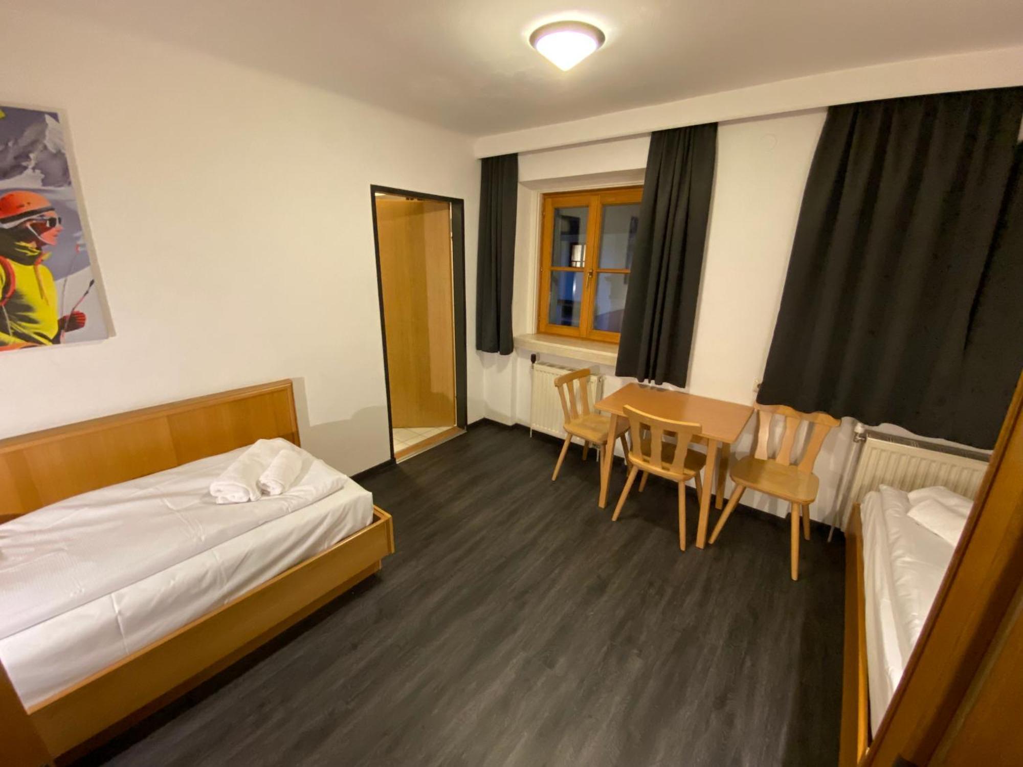 Twenty Seven City Hotel Zell am See Exterior foto